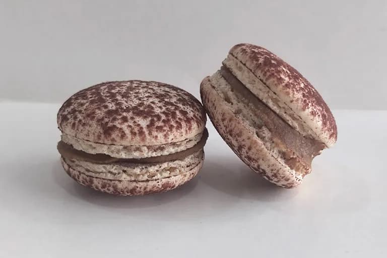 Coffee Macarons — Macaron by Eric Pâtisserie, Marbella