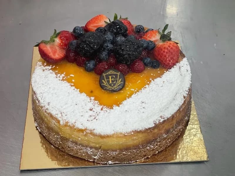 Cheesecake Orange — Cake by Eric Pâtisserie, Marbella