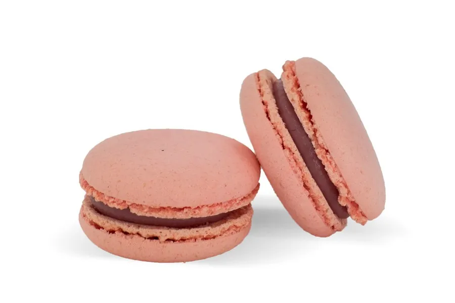 Strawberry Macarons — Macaron by Eric Pâtisserie, Marbella
