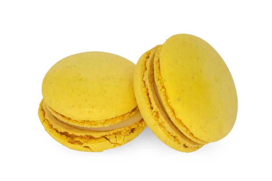 Lemon Macarons — Macaron by Eric Pâtisserie, Marbella