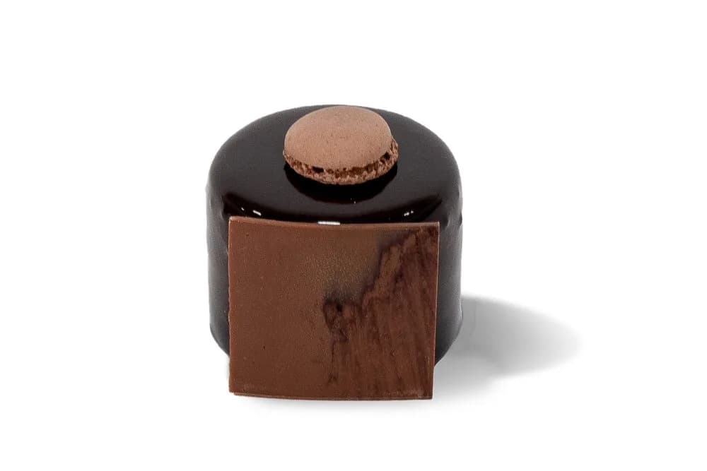 Virginity — Cake by Eric Pâtisserie, Marbella