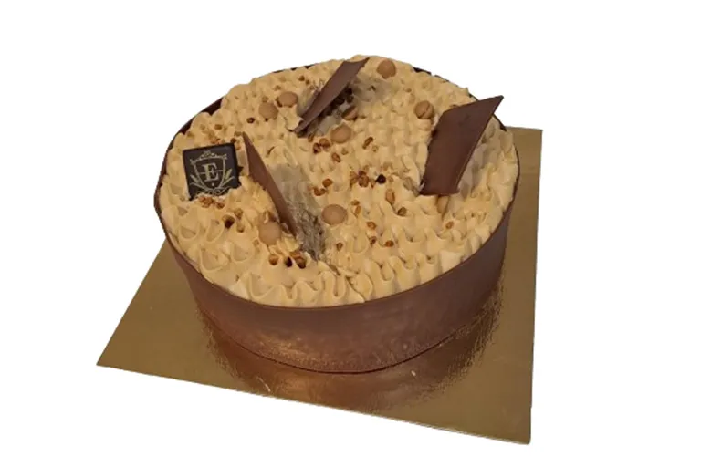 Salted Caramel Cheesecake — Cake by Eric Pâtisserie, Marbella